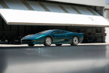 Jaguar XJ220, 1993