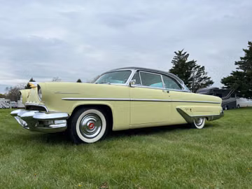 Lincoln Capri, 1955