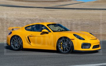 Porsche Cayman GT4, 2016