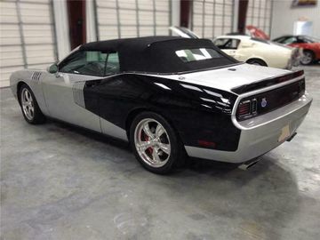 DODGE CHALLENGER CUSTOM CONVERTIBLE, 2009