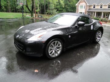 Nissan 370ZX Touring, 2010