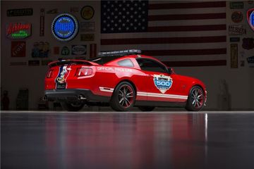 FORD MUSTANG GT GLASS ROOF PACE CAR, 2011