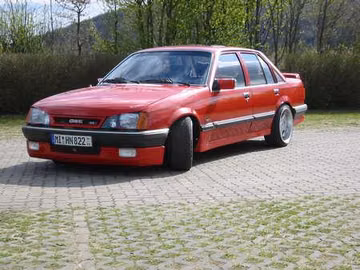 Opel Rekord Sport (E) specs