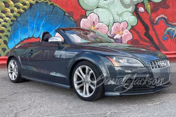 AUDI TT CONVERTIBLE, 2009