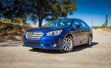Subaru Legacy 2.5i (Mk VI) specs
