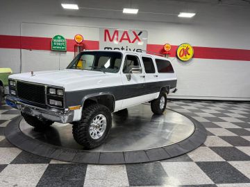 GMC Suburban, 1989