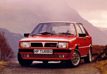 Lancia Delta HF Turbo i.e. specs