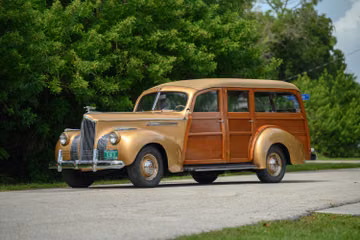 Packard 110 Deluxe Station Wagon Coachwork by Hercules, 1941