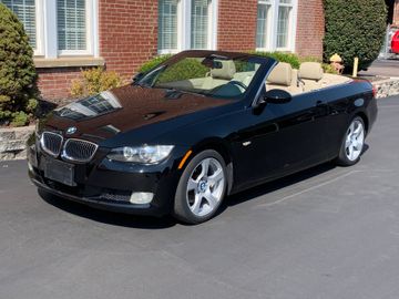 BMW 328i Convertible, 2009