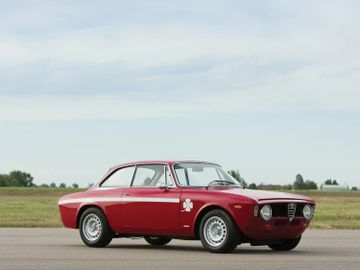 Alfa Romeo Giulia GTA 1300 Junior Stradale by Bertone, 1968