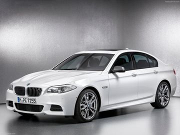 BMW M550d xDrive (F10) specs