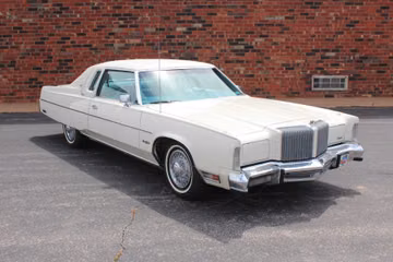 Chrysler New Yorker Brougham, 1977