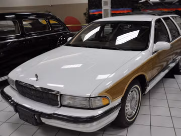 Buick Roadmaster Station Wagon, 1996