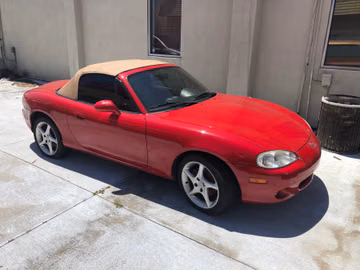 Mazda Miata Convertible, 2001