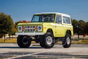 FORD BRONCO CUSTOM SUV, 1975