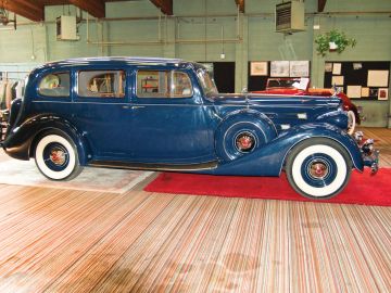 Packard 1508 Twelve Touring Sedan, 1937