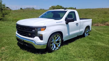 Chevrolet Silverado Pickup, 2023