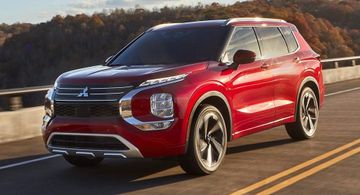 Mitsubishi Outlander 2.5 (Mk IV) specs