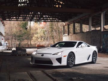 Lexus LFA, 2011