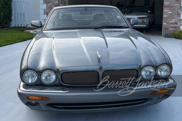 JAGUAR XJR, 2003