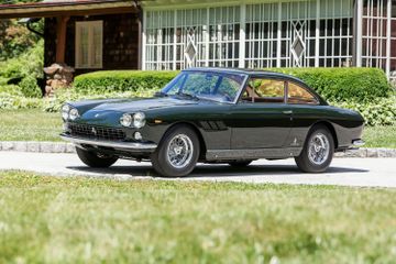 Ferrari 330 GT 2+2 Series I, 1964