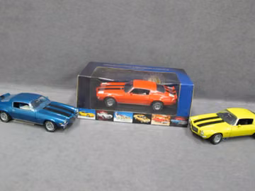 Three (3) 1/18 Scale Franklin Mint Cars