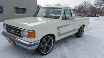 Ford F150 Pickup, 1990