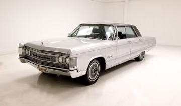 Chrysler Imperial Crown 4-Door-Hardtop (Mk XI) specs