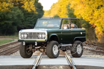 FORD BRONCO CUSTOM SUV, 1972