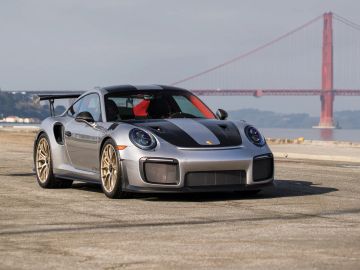 Porsche 911 GT2 RS 'Weissach', 2018