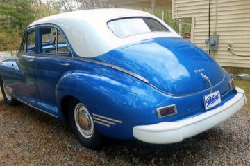 PACKARD CLIPPER, 1947