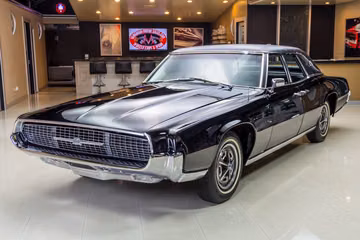 Ford Thunderbird Sedan (Mk V 345 HP) specs