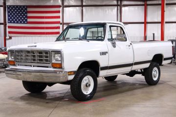 Dodge Ram D150, 1986