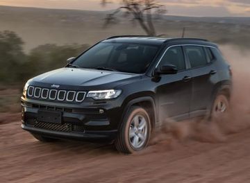 Jeep Compass 1.3 T270 specs