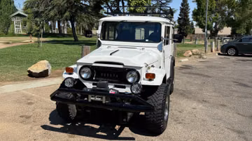 Toyota FJ-40 Land Cruiser SUV, 1970
