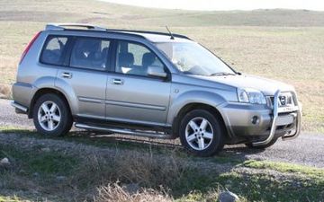 Nissan X-Trail 2.2 dCi specs
