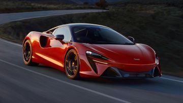 McLaren Artura specs