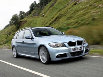 BMW 335i xDrive Touring (E91) specs