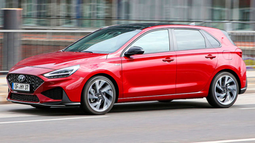 Hyundai i30 1.6 CRDi (Mk III 136 PS) specs