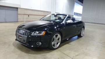 Audi S5 Convertible, 2010