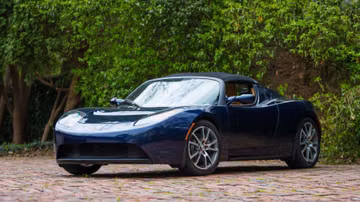 Tesla Roadster, 2010