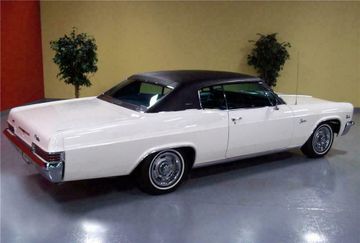 Chevrolet Caprice 2 Door Hardtop, 1966
