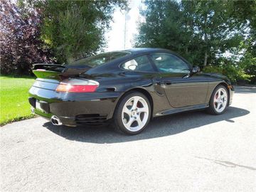 PORSCHE 911 TURBO COUPE, 2002