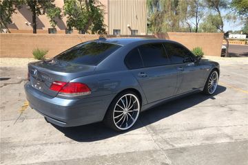 BMW 750Li, 2007