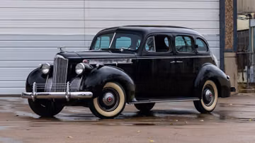 Packard 110 Sedan, 1940