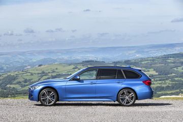 BMW 335d xDrive Touring (F31) specs