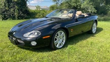 Jaguar XKR Convertible, 2004