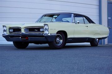 PONTIAC GRAND PRIX, 1966
