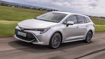 Toyota Corolla Touring Sports 2.0 Hybrid (184 PS) specs
