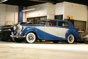 Rolls-Royce Silver Wraith Long Wheelbase Touring, 1954